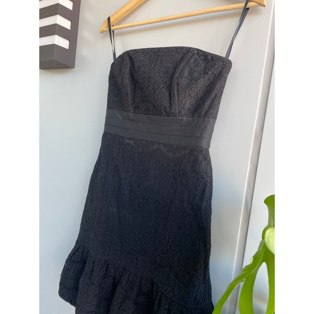 WHITE HOUSE BLACK MARKET whbm black lace strapless flared cocktail dress - Picture 3 of 9